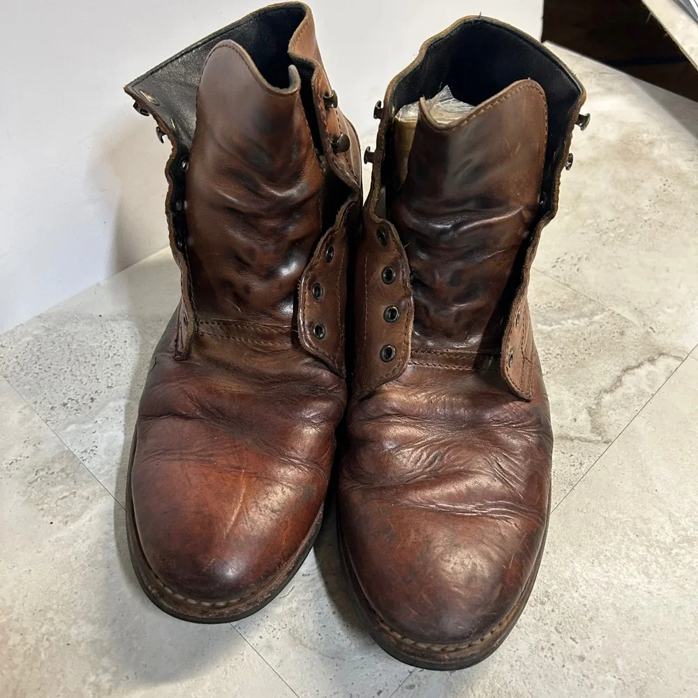Thursday Boot Company **does not